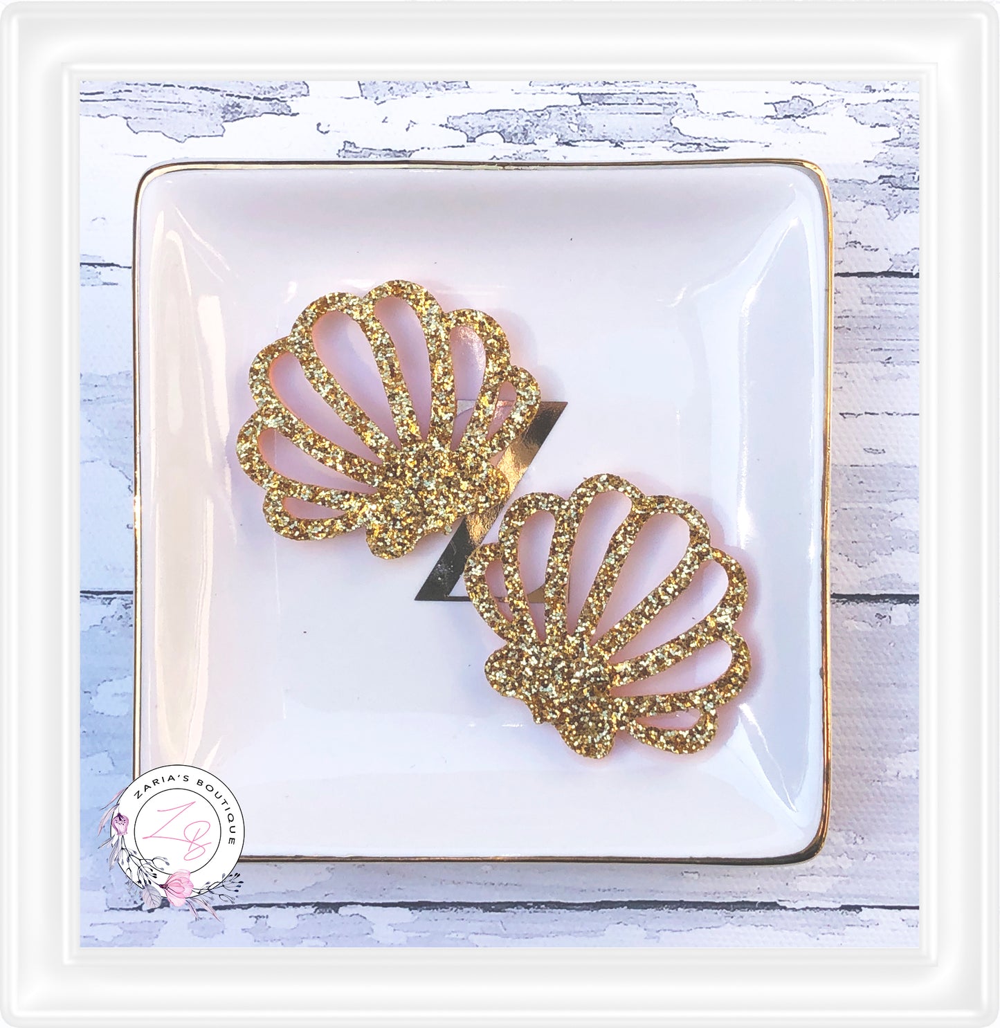 ⋅ Glitter Shells ⋅ Bow & Hair Clip Embellishments ⋅ 6 Colours ⋅