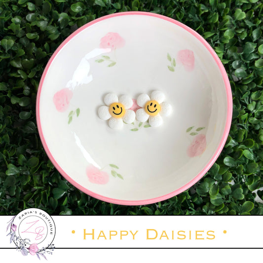 ⋅ Happy Daisies ⋅ Flatback Resin Embellishment ⋅ 2 Pieces ⋅