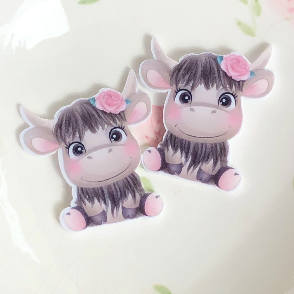 ⋅ Highland Cow Embellishment ⋅ Flatback Resin ⋅ 2 Pieces ⋅