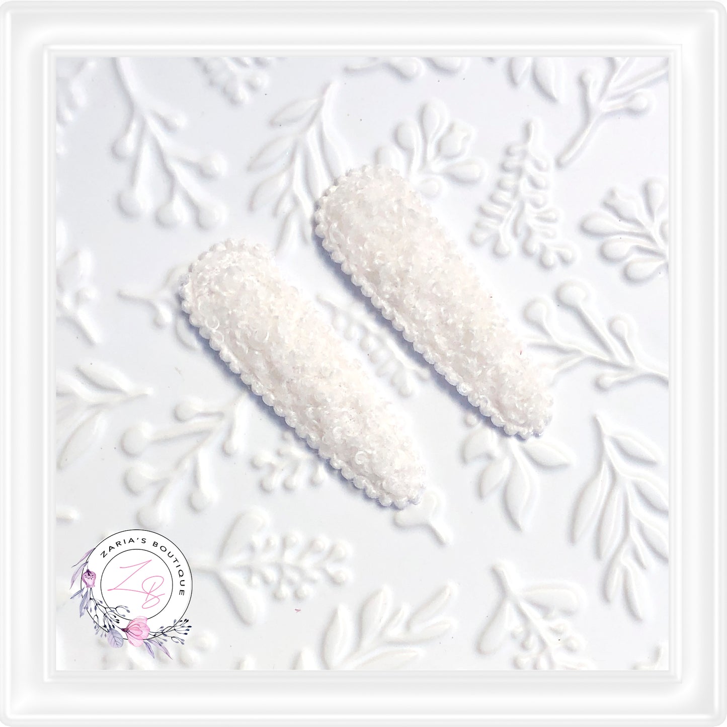 • Snap Clip Cover Appliques • Snow White Woolly Sherpa •
