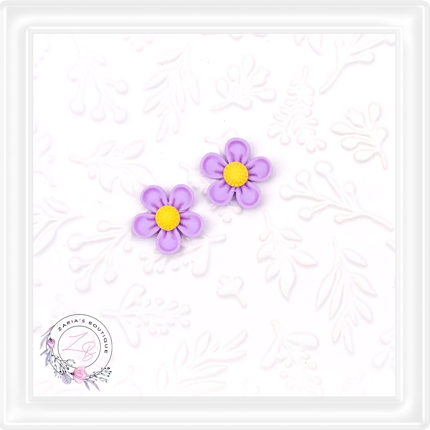 ⋅ DELIGHTFUL DAISIES ⋅ Flatback Resin Embellishments ⋅ Per Pair ⋅