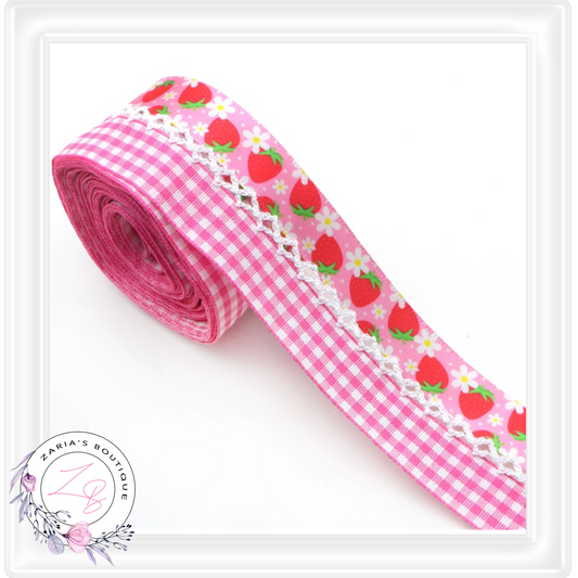 ⋅ RIBBON ⋅ 32mm Satin Scallop Stitch ⋅ Strawberry Gingham ⋅ 1 Yard 90cm ⋅