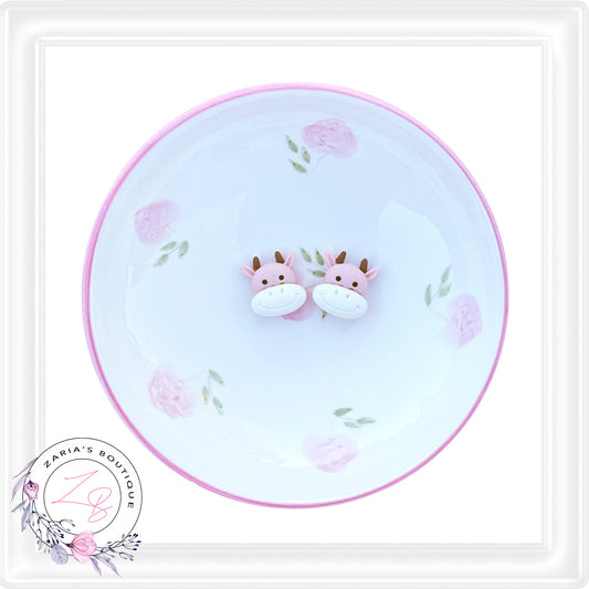 • Pink Cows • Flatback Embellishments • 2 Pieces •