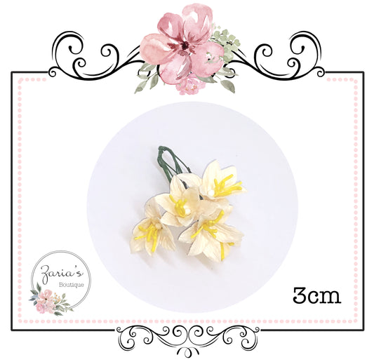 Mulberry Paper Flower ~ Lily ~ Creamy Lemon ~ 30mm x 5